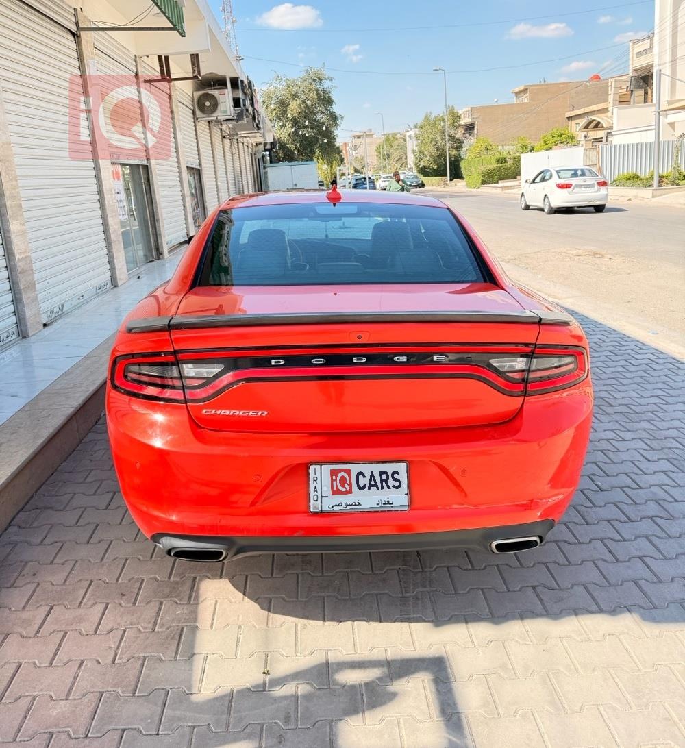 دودج تشارجر